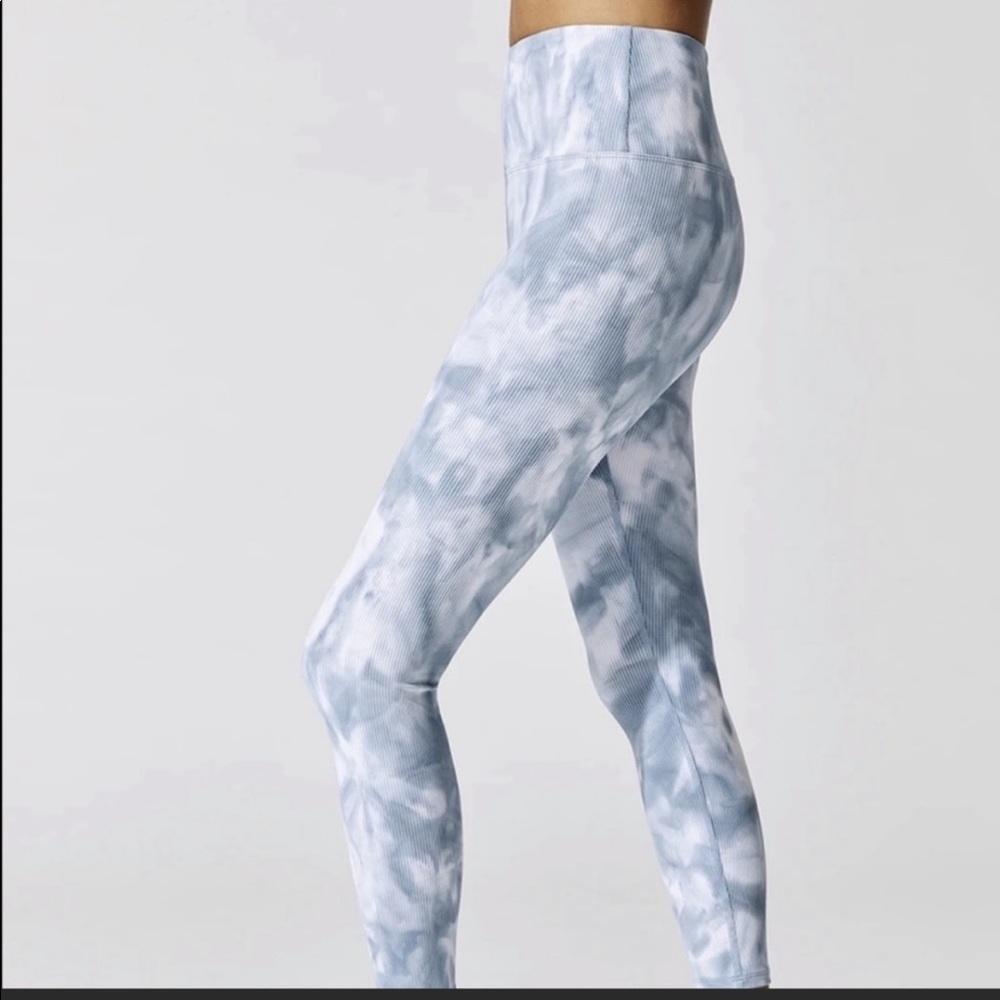 Carbon 38 ribbed tie die 3/4 length brand new with tags workout leggings BNWT